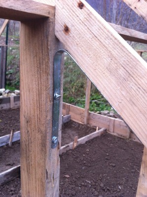 Dettagli di incastri / 10_2014.jpg 10_2014.jpg