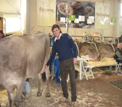 003.JPG (293.43 KiB) Osservato 958 volte 003.JPG