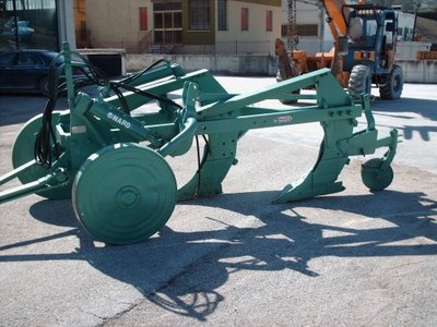 aratro.jpg (69.77 KiB) Osservato 694 volte aratro.jpg