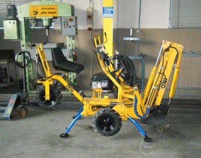 001.jpg (119.48 KiB) Osservato 3939 volte 001.jpg