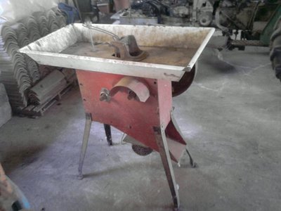 Sgranatrice 03.jpg (219.29 KiB) Osservato 1721 volte Sgranatrice 03.jpg