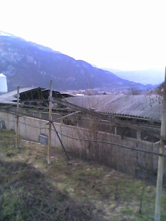 capannone.jpg capannone.jpg