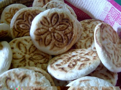 Crescentina nella tigella OK.jpg