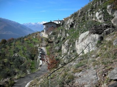 Panorama con case a risparmio energetico.jpg (64.78 KiB) Osservato 3770 volte Panorama con case a risparmio energetico.jpg