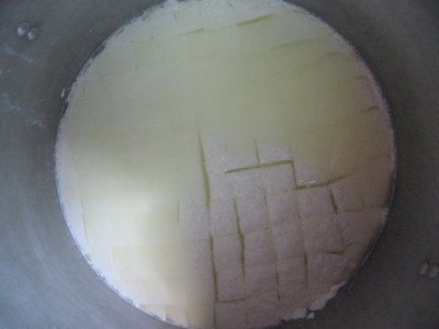 CAGLIATA TAGLIATA A CUBI.jpg (80.48 KiB) Osservato 5434 volte CAGLIATA TAGLIATA A CUBI.jpg