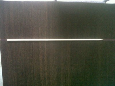 Stecco da spiedo utilizzato per praticare foratura sulla forma. / R22.JPG R22.JPG