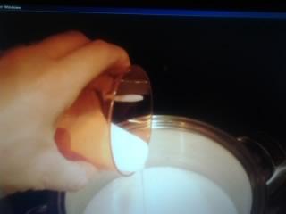 Inoculo 1% di yogurt. / Listener (3).jpg Listener (3).jpg