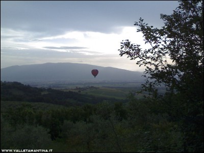 29052016mongolfiera.jpg (162.9 KiB) Osservato 628 volte 29052016mongolfiera.jpg