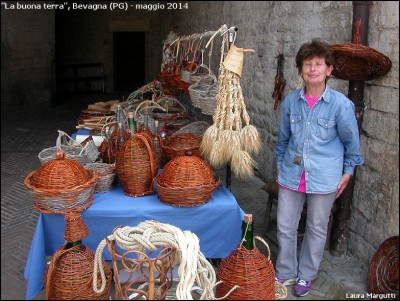cesti-2-bevagna-2014.jpg (265.26 KiB) Osservato 704 volte cesti-2-bevagna-2014.jpg