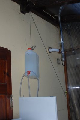 g tanica.JPG (49.91 KiB) Osservato 954 volte g tanica.JPG