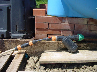 Impianto irrigazione-2.jpg (138.01 KiB) Osservato 1095 volte Impianto irrigazione-2.jpg