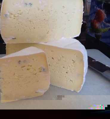 Latte omogeneizzato / image.jpeg image.jpeg