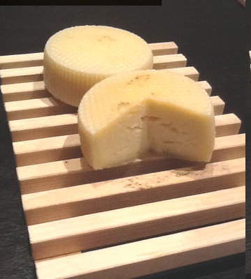 Formaggio1.JPG (343.52 KiB) Osservato 684 volte Formaggio1.JPG