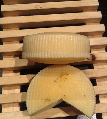 Formaggio3.JPG (364.09 KiB) Osservato 684 volte Formaggio3.JPG