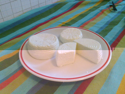 neutro1.jpg (112.24 KiB) Osservato 1090 volte neutro1.jpg