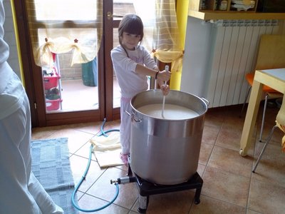 La mia insostituibile aiutante / 01.jpg 01.jpg