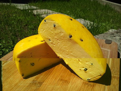 aperto!! il coltello ha "trascinato" un pepe tracciando un solco nella forma / 2013-05-26 10.29.53.jpg 2013-05-26 10.29.53.jpg