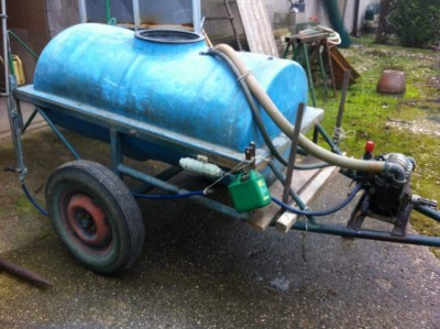 Botte per Pasquali 993.jpg (62.41 KiB) Osservato 998 volte Botte per Pasquali 993.jpg