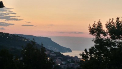 Prima dell'alba / 20180803_055634_HDR.jpg 20180803_055634_HDR.jpg