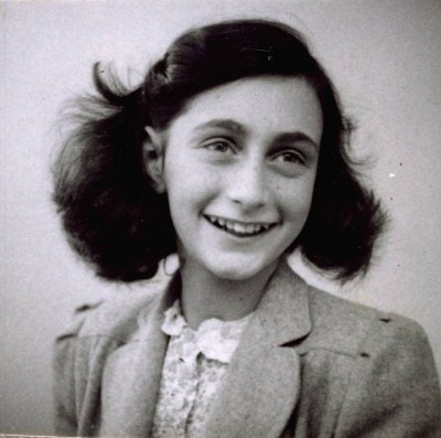 may-1942-exclusive-a-portrait-of-anne-frank-from-her-own-photo-album-picture-id3208575.jpg