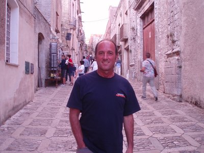 erice2.JPG (199.21 KiB) Osservato 1078 volte erice2.JPG