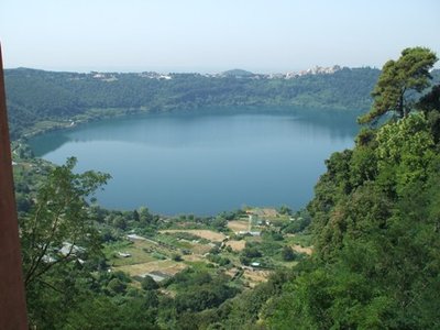 Lago di Nemi.JPG (42.91 KiB) Osservato 1167 volte Lago di Nemi.JPG