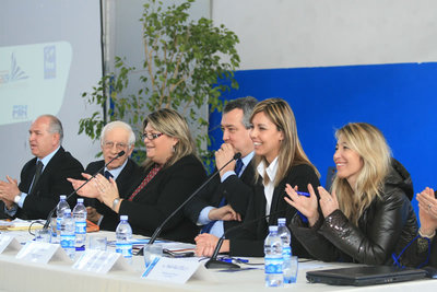 alessia-filippi-agrariosereni.jpg (81.6 KiB) Osservato 2618 volte alessia-filippi-agrariosereni.jpg