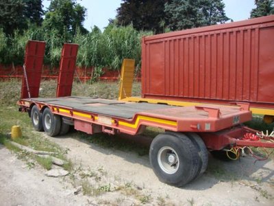 rimorchio.jpg (53.04 KiB) Osservato 1074 volte rimorchio.jpg