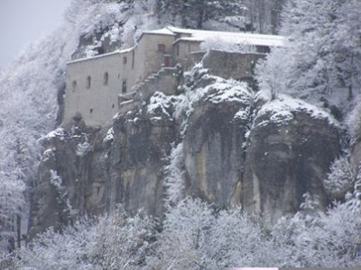 santuario.jpg (31.55 KiB) Osservato 702 volte santuario.jpg