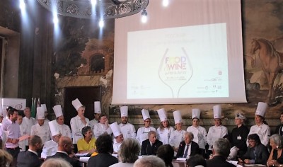 Un momento della conferenza stampa di presentazione di Food&Wine in Progress.jpg (130.64 KiB) Osservato 1227 volte Un momento della conferenza stampa di presentazione di Food&Wine in Progress.jpg