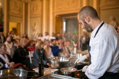 Dalle stalle alle stelle (2).jpg (67.45 KiB) Osservato 862 volte Dalle stalle alle stelle (2).jpg