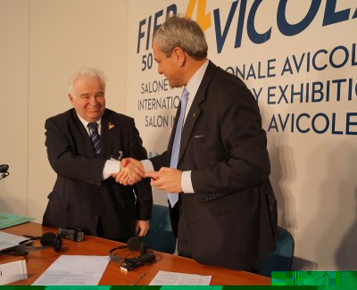 Foto Forum Russia.JPG (184.69 KiB) Osservato 822 volte Foto Forum Russia.JPG