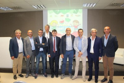 fruitgruppo2017.jpg (73.31 KiB) Osservato 1279 volte fruitgruppo2017.jpg