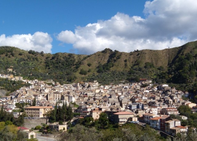 Mammola - Parco Nazionale dell'Aspromonte.jpg Mammola - Parco Nazionale dell'Aspromonte.jpg