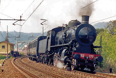 treno a vapore-1.jpg (126.82 KiB) Osservato 722 volte treno a vapore-1.jpg
