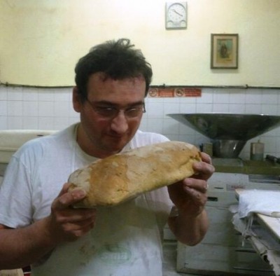 fornaio_fogacci_enrico.jpg (26.05 KiB) Osservato 570 volte fornaio_fogacci_enrico.jpg