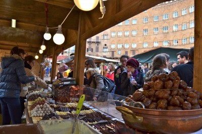 festa.jpg (734.75 KiB) Osservato 574 volte festa.jpg