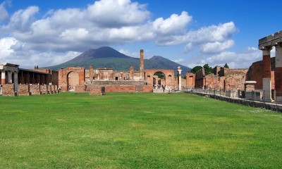 Pompei-news-dettaglio.jpg (218.68 KiB) Osservato 1108 volte Pompei-news-dettaglio.jpg