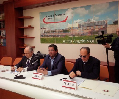 foto conferenza.jpg (230.89 KiB) Osservato 6243 volte foto conferenza.jpg