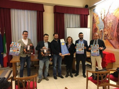 Castelfiorentino presentazione 1.JPG (93.13 KiB) Osservato 1510 volte Castelfiorentino presentazione 1.JPG