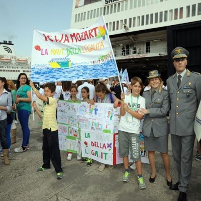 10325759_283235321856670_2996388103548921330_n.jpg (54.63 KiB) Osservato 849 volte 10325759_283235321856670_2996388103548921330_n.jpg