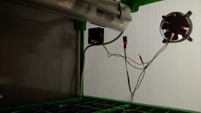 Ventole e sensore 2 / Ventole e sensore 2_mod.jpg Ventole e sensore 2_mod.jpg