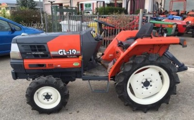 kubota.jpg (91.18 KiB) Osservato 1607 volte kubota.jpg